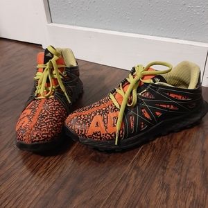 Adidas Bounce Boy Hiking Shoes Size 3